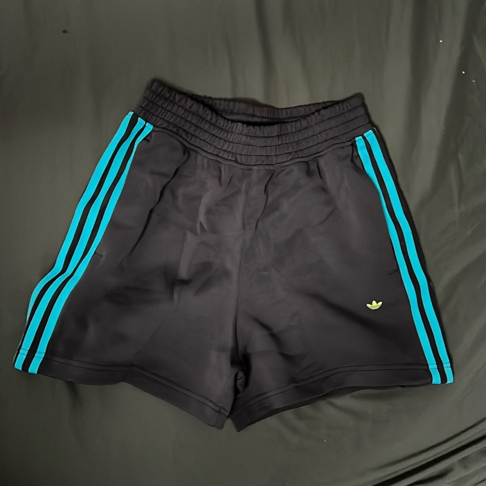 Adidas Originals Sweatpant Material Shorts